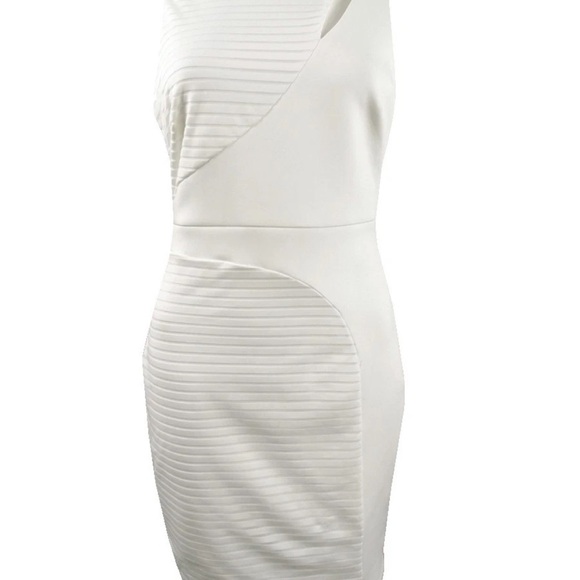 Guess White Asymmetrical Bodycon One Shoulder Cocktail Dress NWT 168.00 - Picture 2 of 3